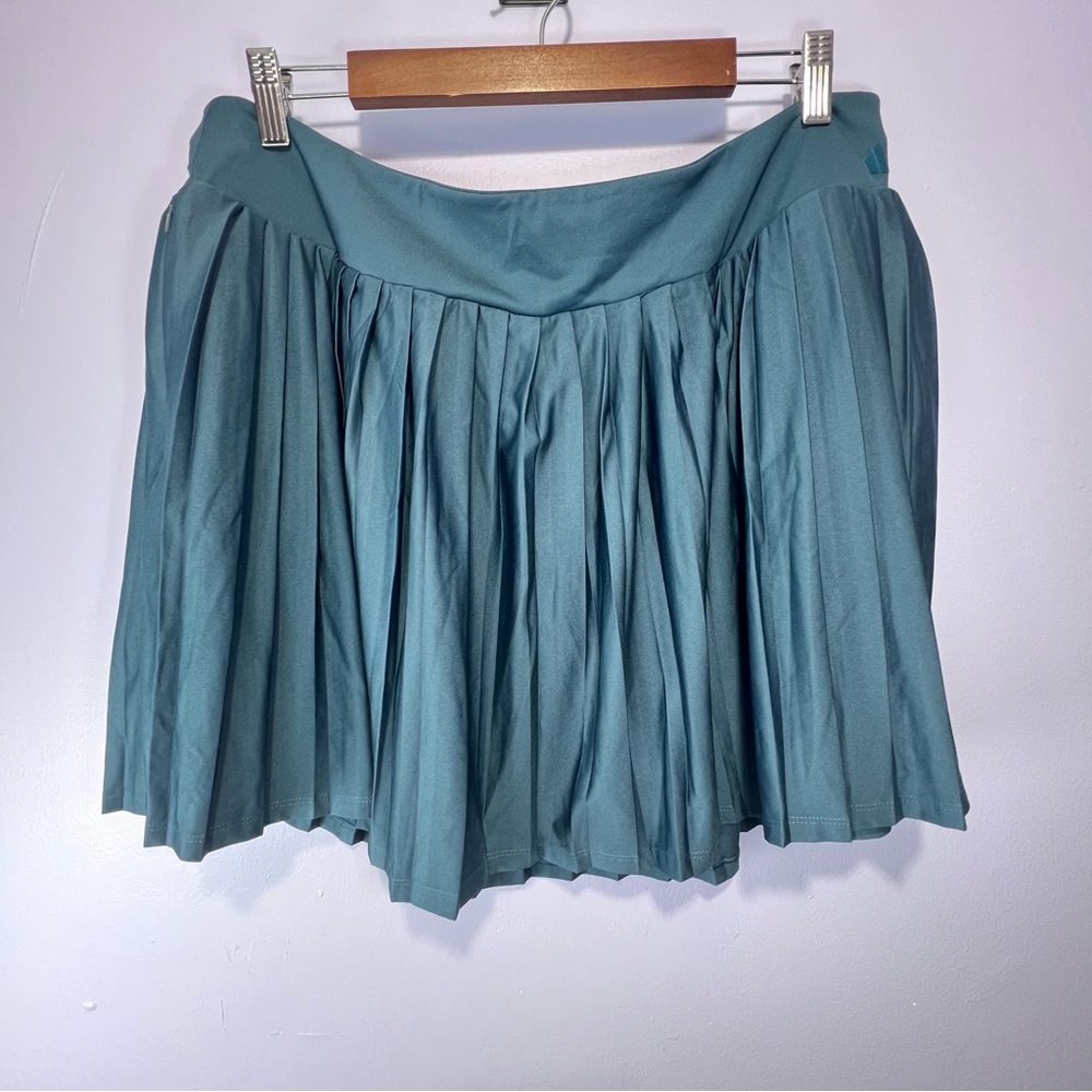Adidas Teal - Arctic Night -Pleated Golf Skort - NWT - XL